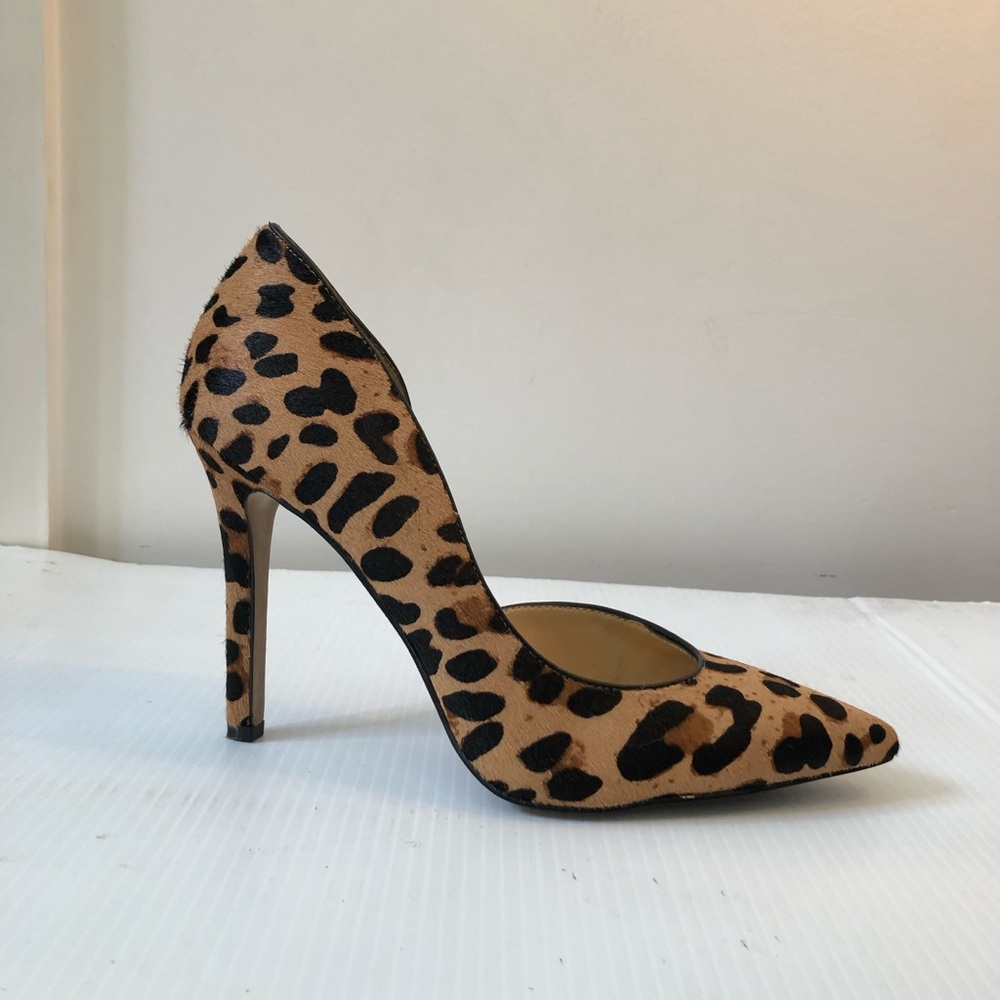Jessica Simpson Size 9 Leopard Pumps